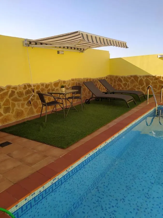 La Fuente 2 Villa El Gastor